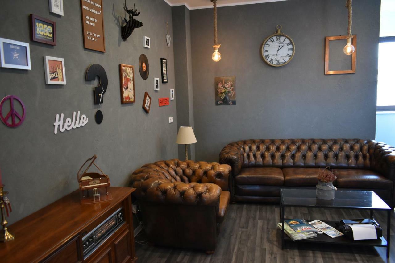 Motel Schoenefeld Großziethen エクステリア 写真